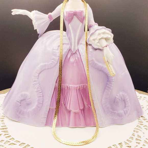 Beautiful Vintage Gold Sarah Coventry Herringbone Necklace Chain - Picture 1 of 5